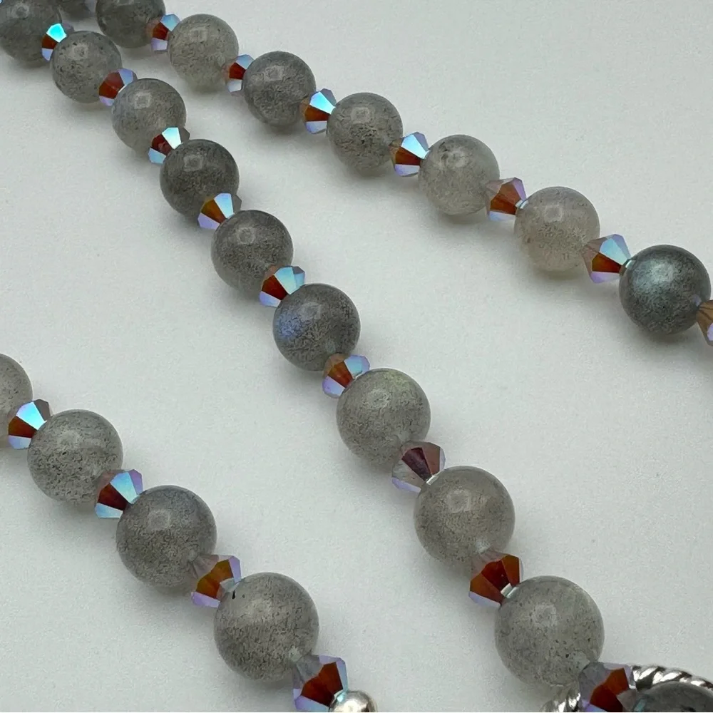 Stunning New Labradorite Beaded Necklace Swarovski Crystal Accents Silver Toggle